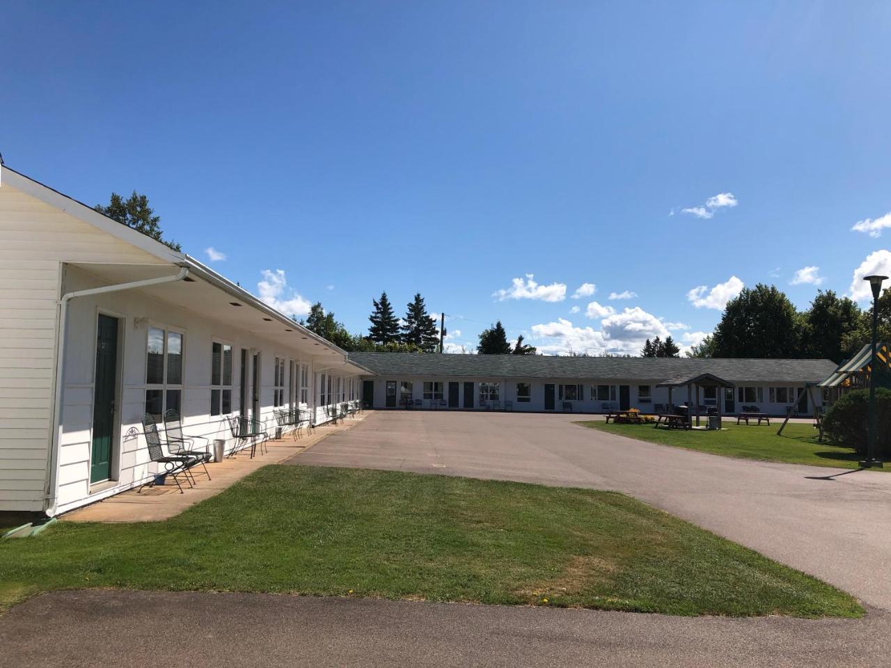 Anne Shirley Motel & Cottages Cavendish Exteriör bild